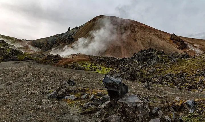 Landmannalaugar, photo infused day tour to the highlands