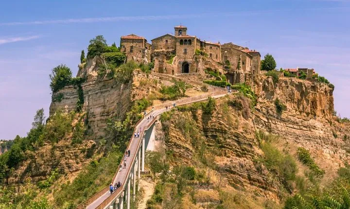 Rome to Medieval Marvels: Tour of Orvieto & Civita di Bagnoregio
