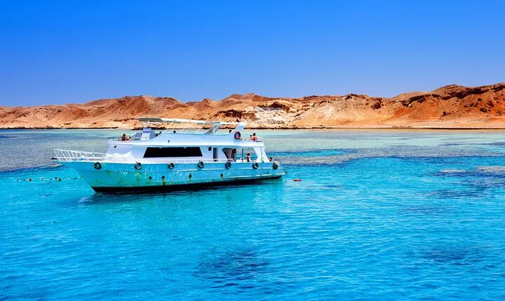 Ras Mohamed & White Island Snorkeling W/Transfer -Sharm El sheikh