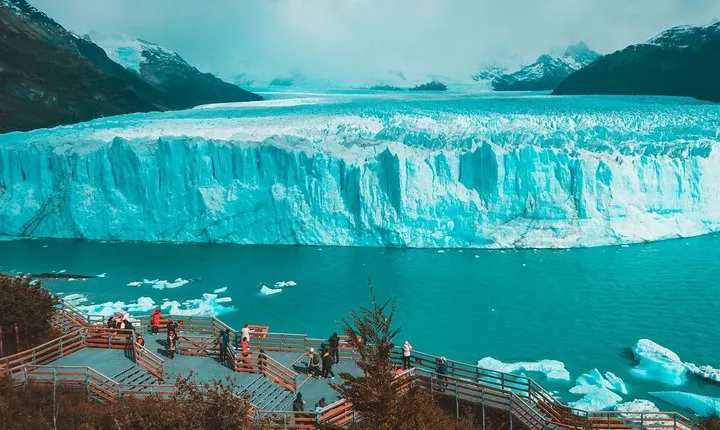 Private Car from El Chalten to El Calafate Airport or City