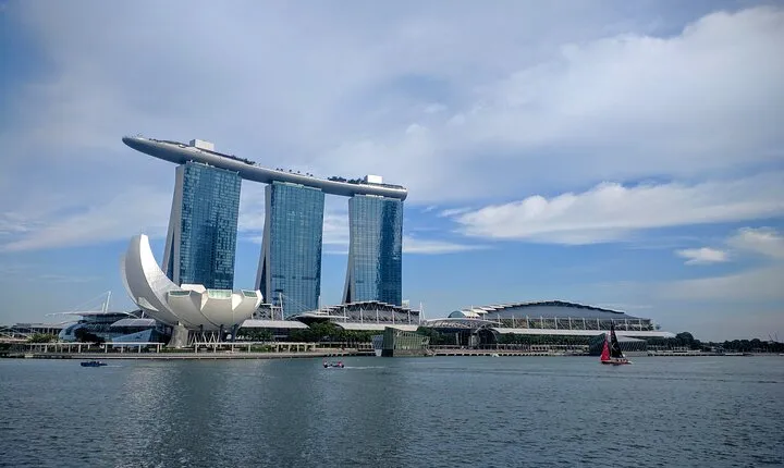 Private Half Day Singapore City Tour with Botanical Orchid Garden