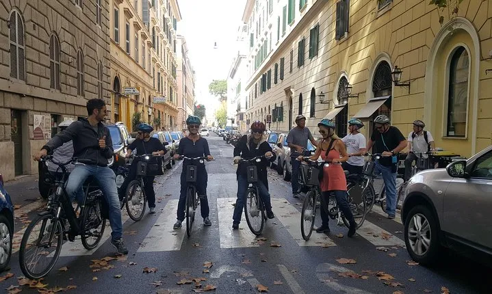 Rome: Rental Bicycle 24 Hours