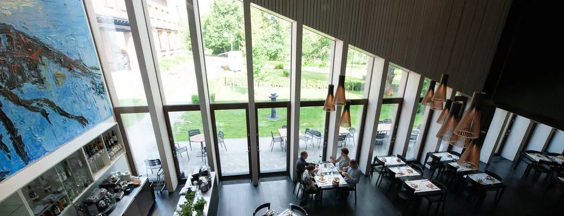 Enjoy a hosted tour at Serlachius and Mänttä by a local