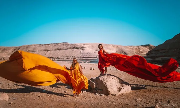 Epic Flying Dresses in Egypt - 4 Hours Private Photoshoot in Giza