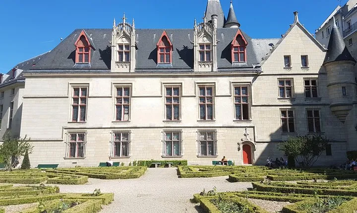 Marais Private Walking Tour