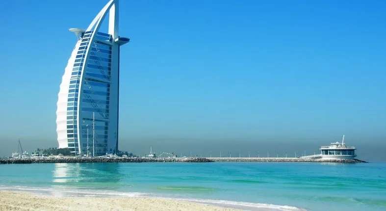 Full-day guided tour of Dubai in Spanish