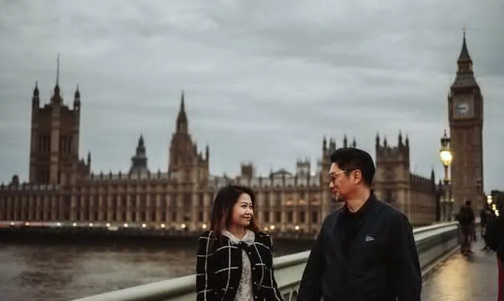 Private Tour: Personal Travel Photographer Tour in London