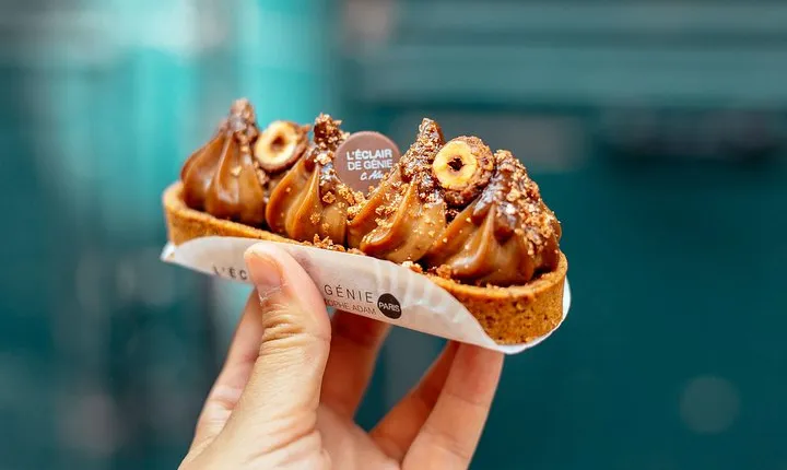 The Sweet Pastry With Locals PRIVATE Tour of Paris in Le Marais District