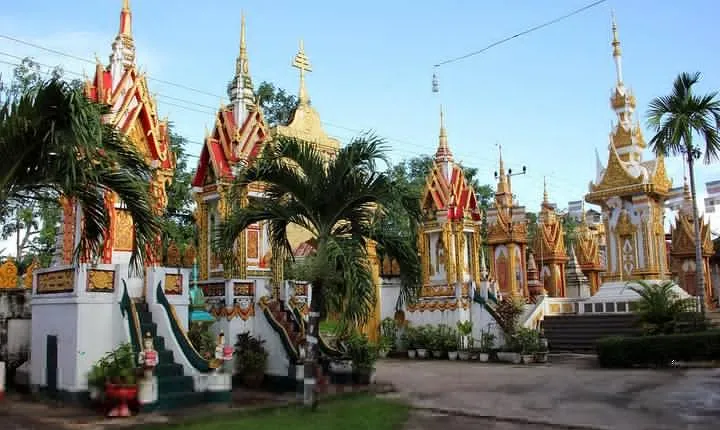 Vientiane, Vang Vieng & Surrounding 3 Days