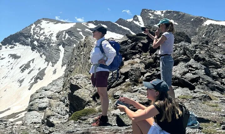 From Granada: High Sierra Nevada hiking experience