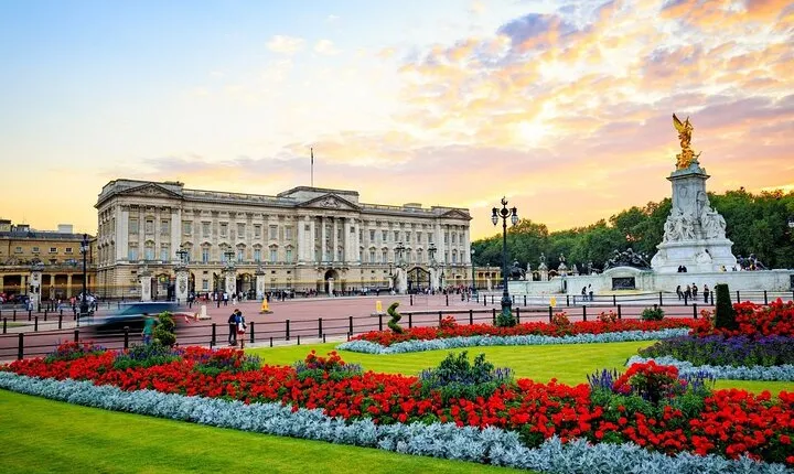 Buckingham Palace State Rooms Ticket And Royal London Audio Tour
