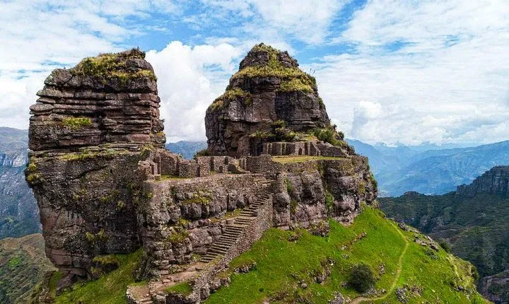 Waqrapukara 1 day tour
