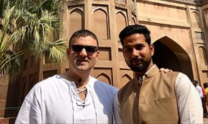 Taj Mahal Sunrise and Agra Fort Private Guided Tour