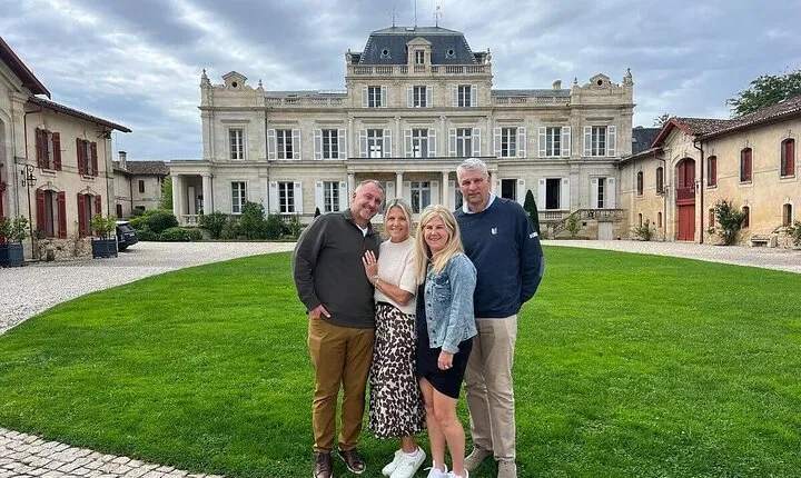 Médoc Morning Wine Tour - Winery & Tastings from Bordeaux