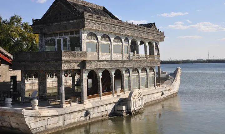 Beijing Private Tour: Fragrant Hills Park, Summer Palace, Bird's Nest&Water Cube