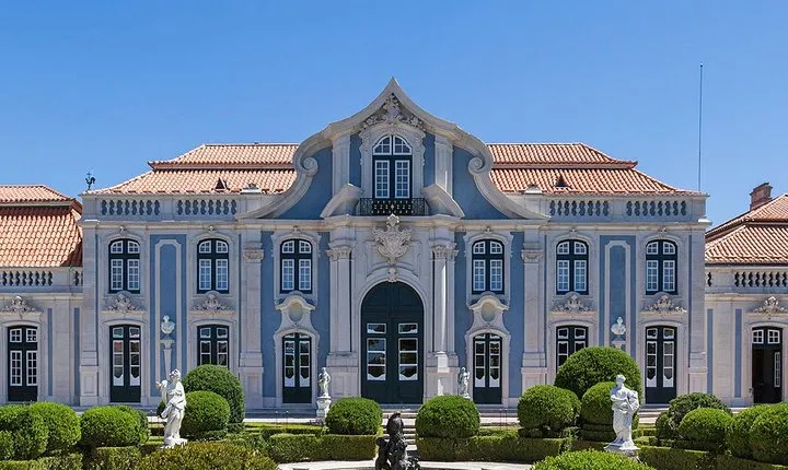 Queluz Royal Palace, Mafra Royal Palace and Convent Private Tour from Lisbon