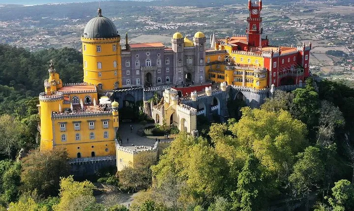 Guided Tour to Sintra, Pena, Regaleira, Cabo da Roca and Cascais