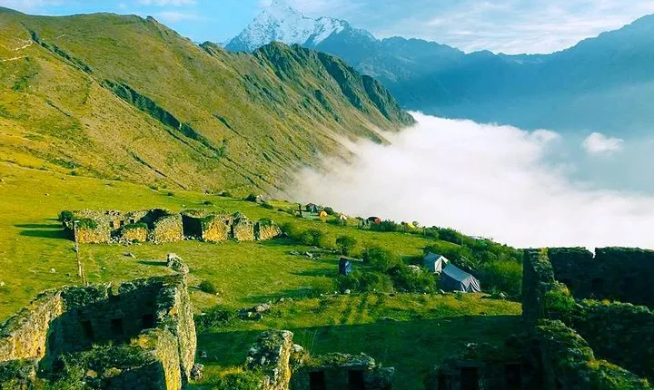 The formidable Lares trek 4 days to Machu Picchu