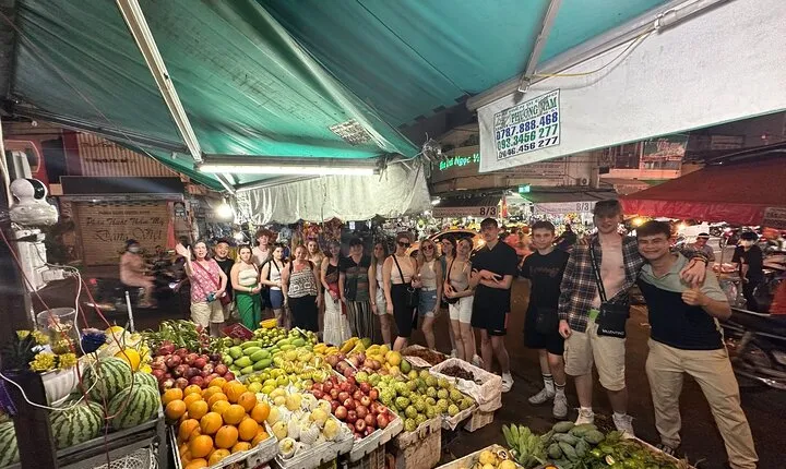 Saigon Night Walking Food Tour - 100% No Tourist