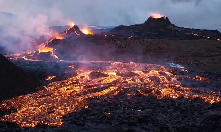Full-Day Hike to Geldingadalur Active Volcano from Reykjavik