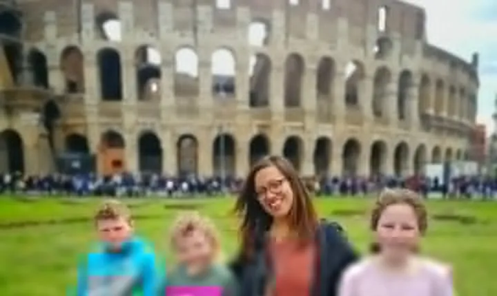 Colosseum Tour for Kids with Caesars Palace & Roman Forums