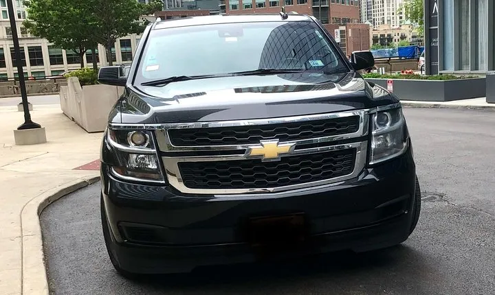 Private SUV Transfer from Chicago Downtown to O`Hare airport
