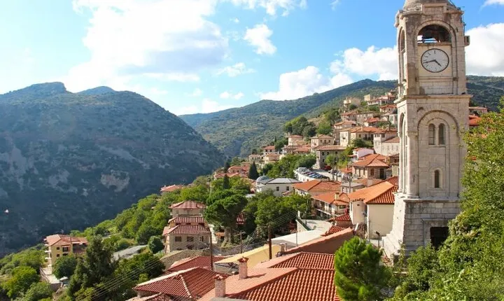 3 Day Private Tour in Olympia, Delphi & Monasteries of Meteora