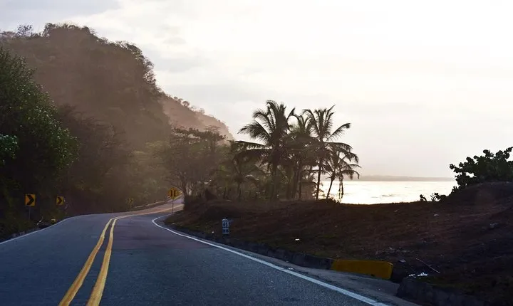 Private transportation service from Palomino to Santa Marta
