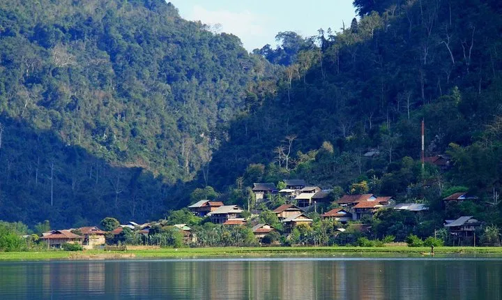 Ba Be Lake & Ban Gioc Waterfall Adventure Tour 3 Days