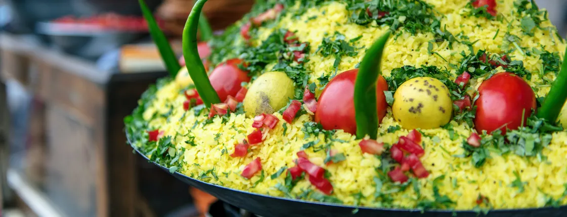 An appetizing street-food tour of Jaipur