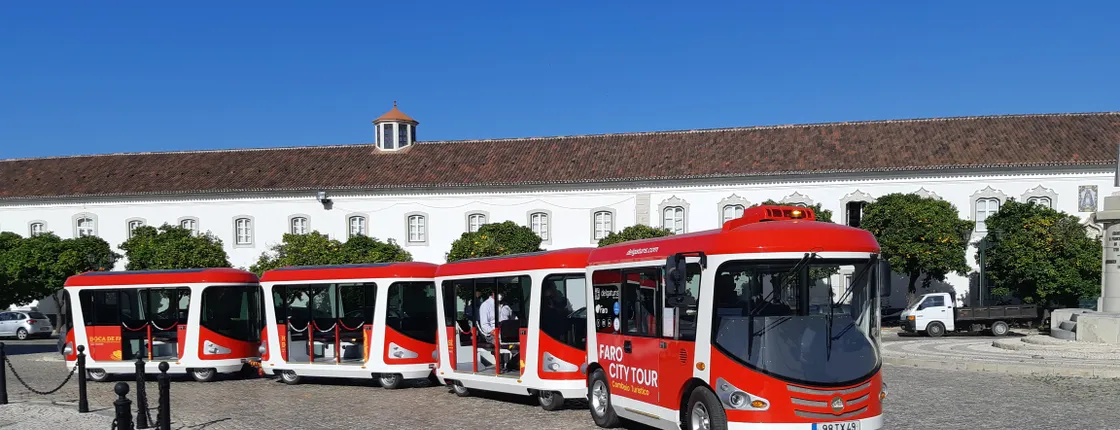 Faro hop on and hop off tourist train