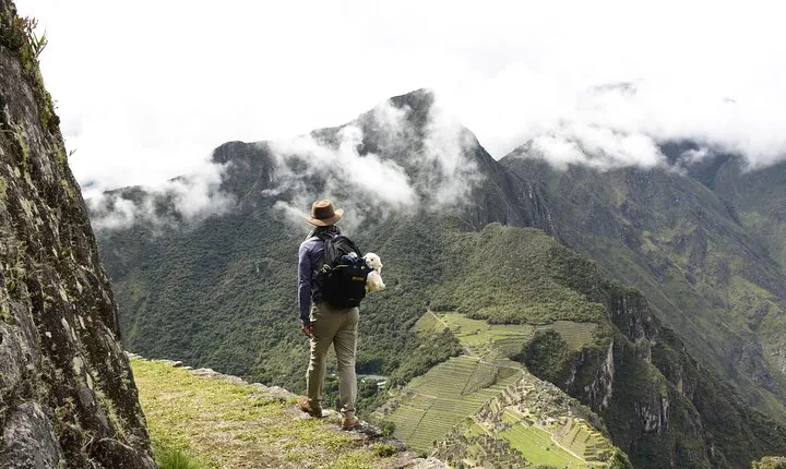 2 Day Inca Trail to Machu Picchu via Panoramic Train