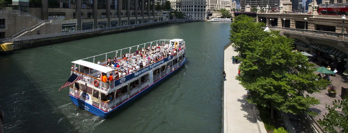 Architecture cruise on the Chicago River from Michigan Ave