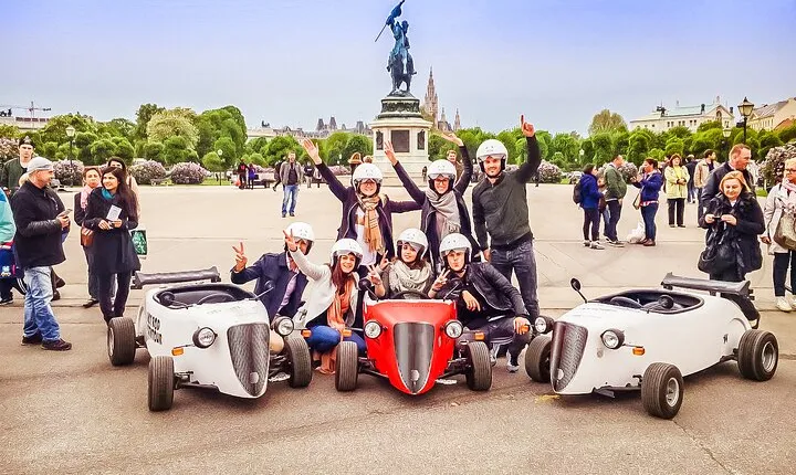 Hotrod Vienna Daylight Tour The most famous & fastest Tour Vienna