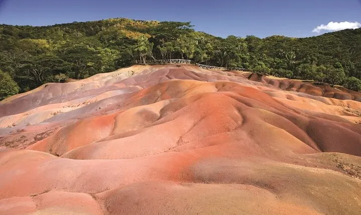 Trou-aux-Cerfs - Grand Bassin - 7 Coloured Earth - Wild South Guided Tour 