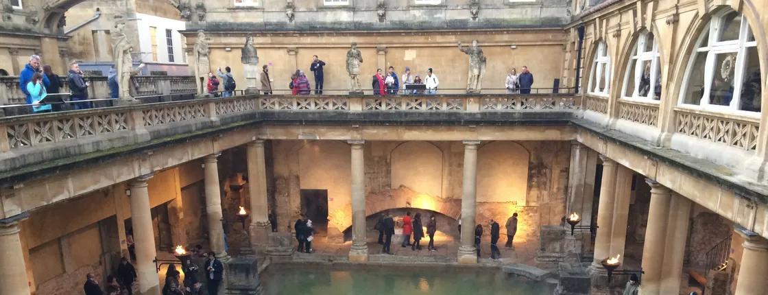 Private tour of Stonehenge and Bath from London