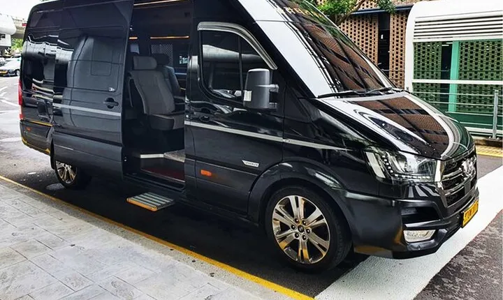Private Transfer Incheon Airport <-> Seoul Korea