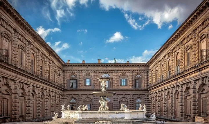 Florence: Pitti Palace Guided Tour With Entry Tickets