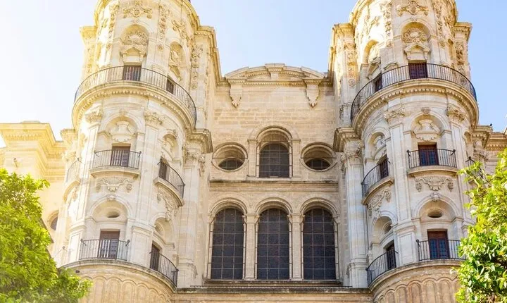 A Self-Guided Tour of Ancient Malaga’s History