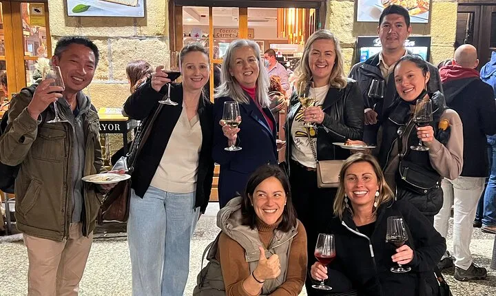 San Sebastián Food & History Tour: Dinner with a Local Twist