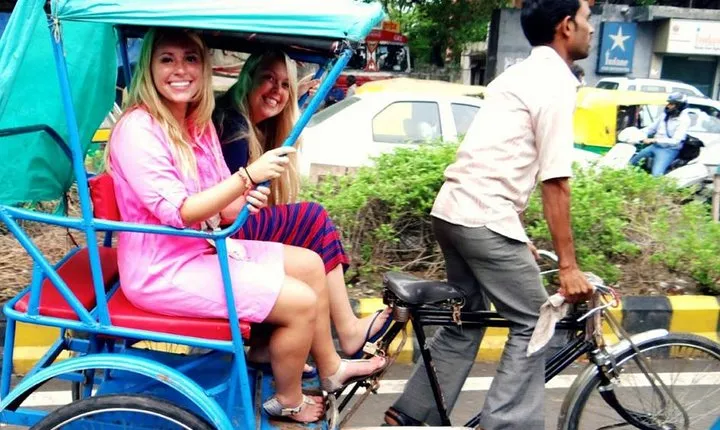 City Tour of Old & New Delhi - Experience the best of Delhi!