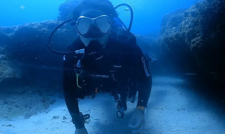 Full Day Diving in Punta Arena with or without Experience