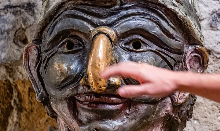 Walking Tour of the Historic Center of Naples