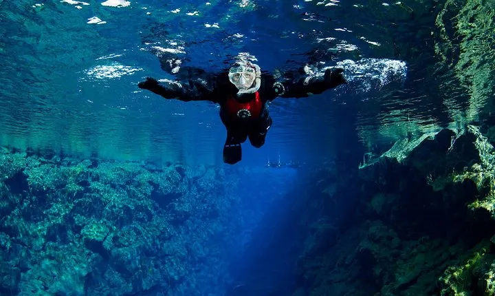 Silfra: Snorkeling Between Tectonic Plates Pick Up from Reykjavik