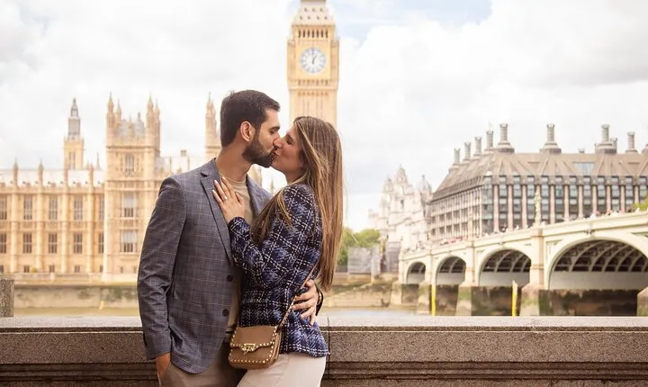 Private Professional Photoshoot at Westminster & Big Ben, London