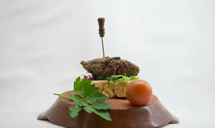 Exclusive Private Pintxos Adventure with Premium Spanish Wines"