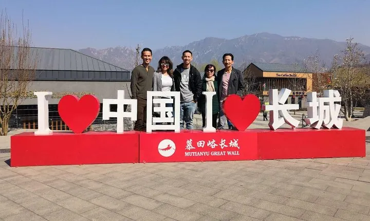 Beijing Private Layover Transfer: Great Wall+City Attraction
