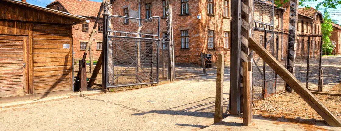 Auschwitz-Birkenau Memorial full-day guided tour from Kraków