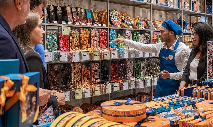 Venchi Rialto: Chocolate Tasting Experience in Venice