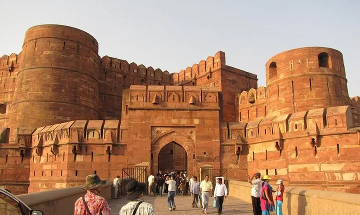 7 Days Golden Triangle Tour with Varanasi